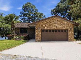 602 Cinco Terrace Ln, Fort Walton Beach, FL 32547