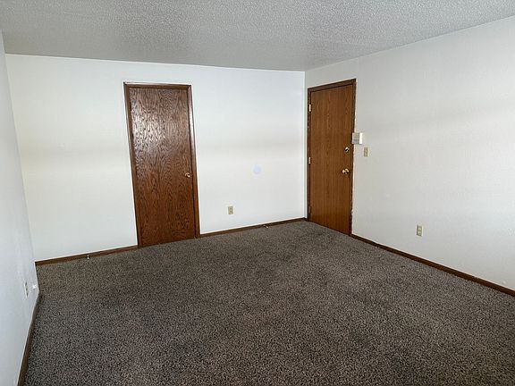 5th image of 1122 27th Ave S APT 4