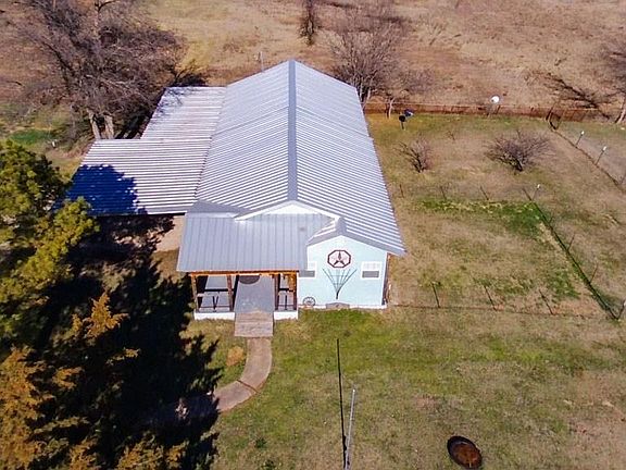 2nd image of 113 Willbanks Ln