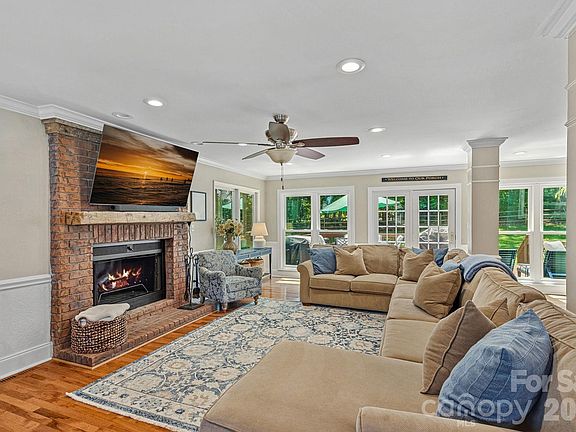 2nd image of 14636 S Brent Dr