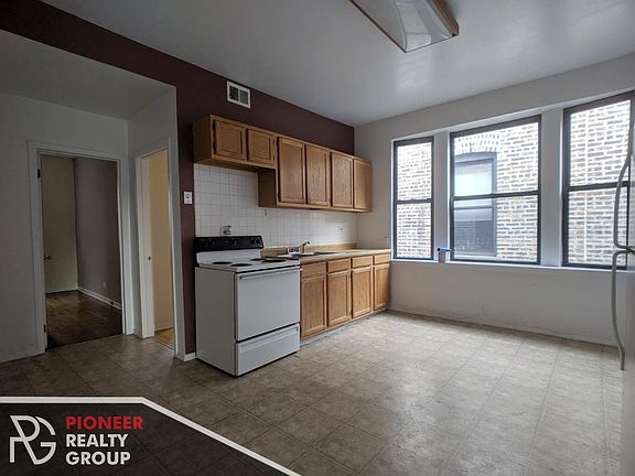 4th image of 2323 N Kedzie Blvd #Dd3