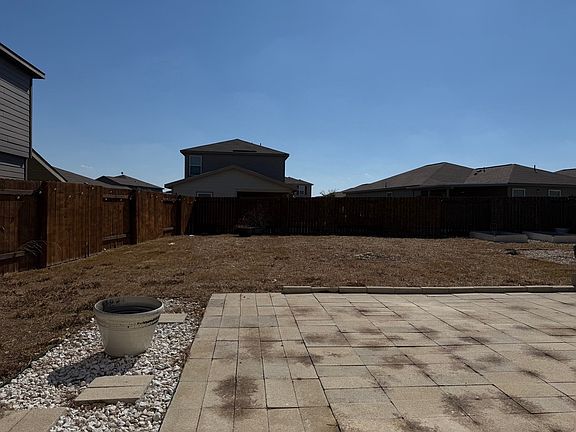 5th image of 709 Yearwood Ln #70948E