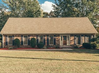 937 Sunset Dr, Gallatin, TN 37066
