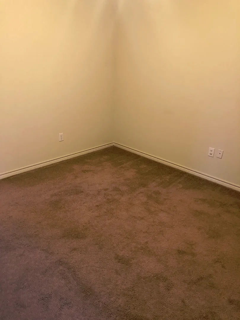 Duplex — Photo 1