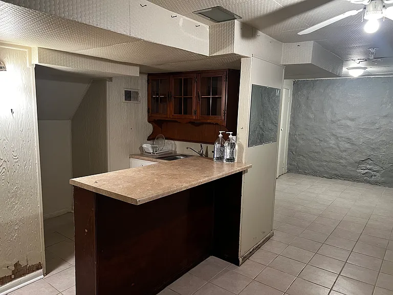4435 Holly St — Photo 14