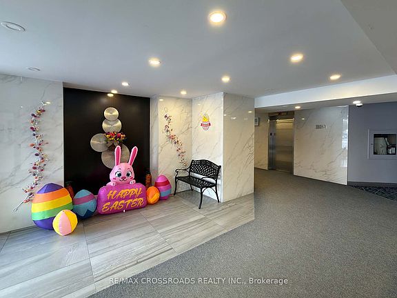 4th image of 234 Albion Rd #1203