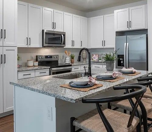 3rd image of 48 Pine Shadow Pkwy #1302