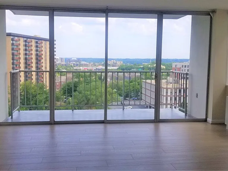 301 N Beauregard St #1001 — Photo 4