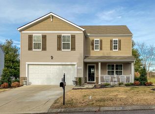 1200 Oxford Village Cv, Columbia, TN 38401