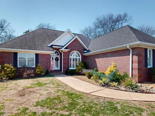 2013 Woodcrest Cir, Mount Juliet, TN 37122
