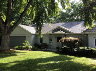 3053 Washington Ave, Saint Joseph, MI 49085