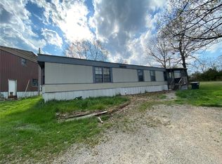 19055 Highway Hh, Lebanon, MO 65536