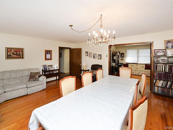 4th image of 49-51 ALBERT Drive