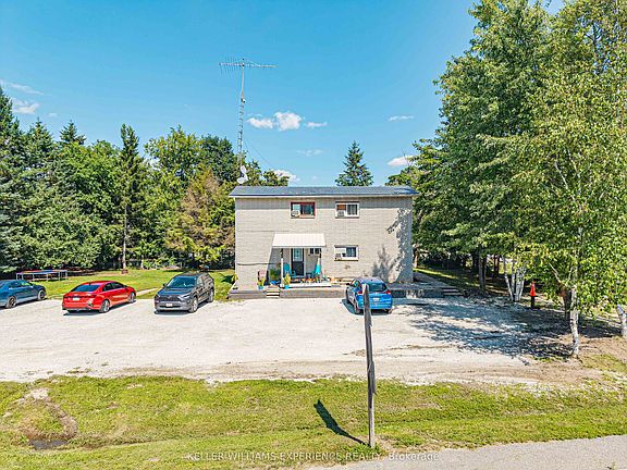 3rd image of 8867 McKinnon Rd