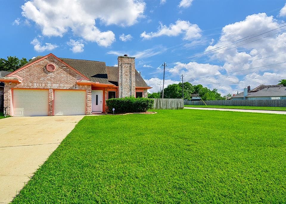 1st image of 1923 Greenwest Dr
