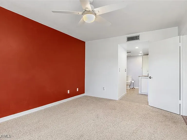 5625 Trailwinds Dr #412 — Photo 26