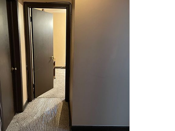 4th image of 9032 S Laflin St #1E