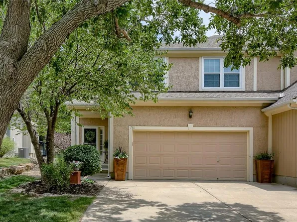7311 McCoy St, Shawnee, KS 66227