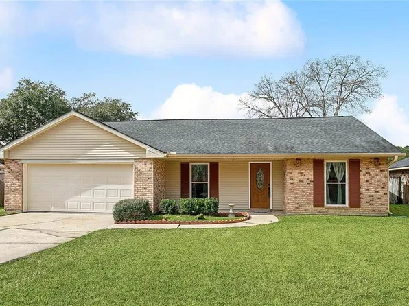 803 Lake D Cote Ct, Slidell, LA 70461