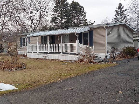 2nd image of 14 Cook Ln
