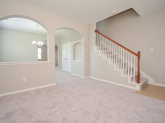 4th image of 4407 Avery Bay Ct