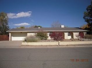 5608 Villa View Dr, Farmington, NM 87402