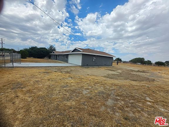 4th image of 10107 E Avenue R14