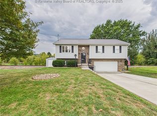 235 W Chestnut St, Eleanor, WV 25070