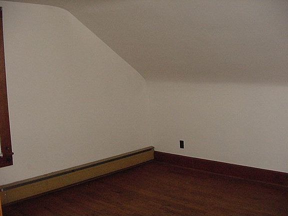 5th image of 113 6th Ave