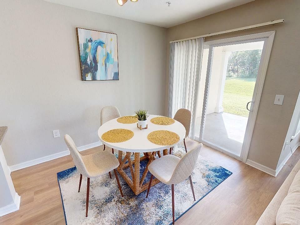 Walk out patio off dining room space