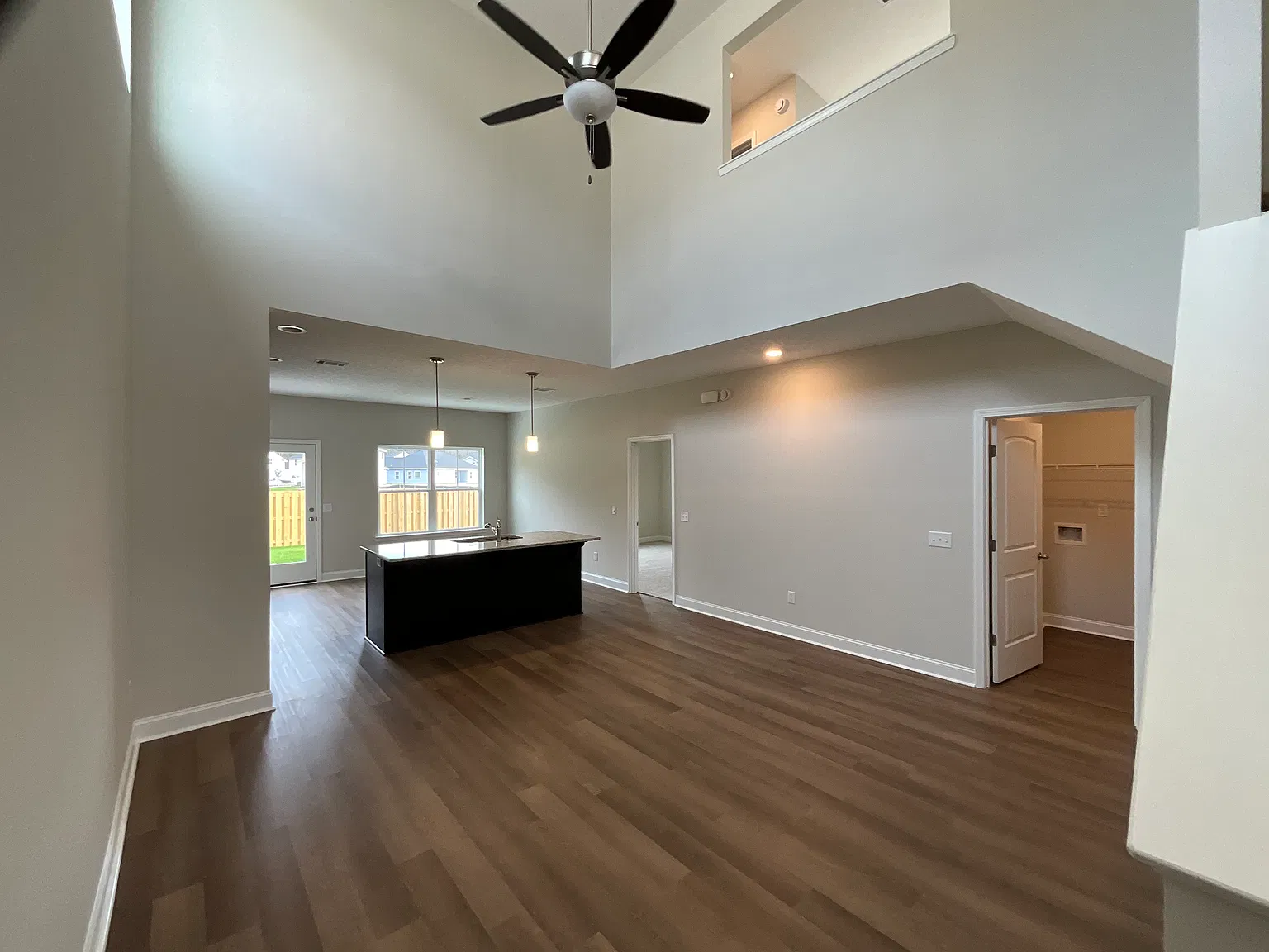 861 Grayson Avenue — Photo 2