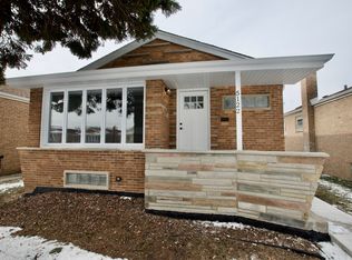5122 S Neenah Ave, Chicago, IL 60638