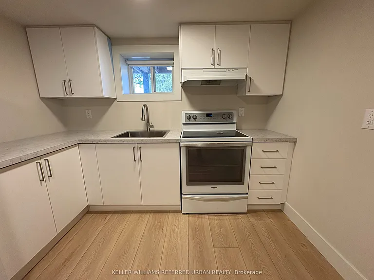 113 Almore Ave #L1 — Photo 3