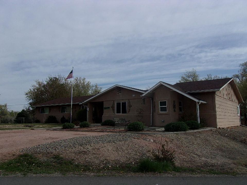 2nd image of 2332 E Alcove Dr