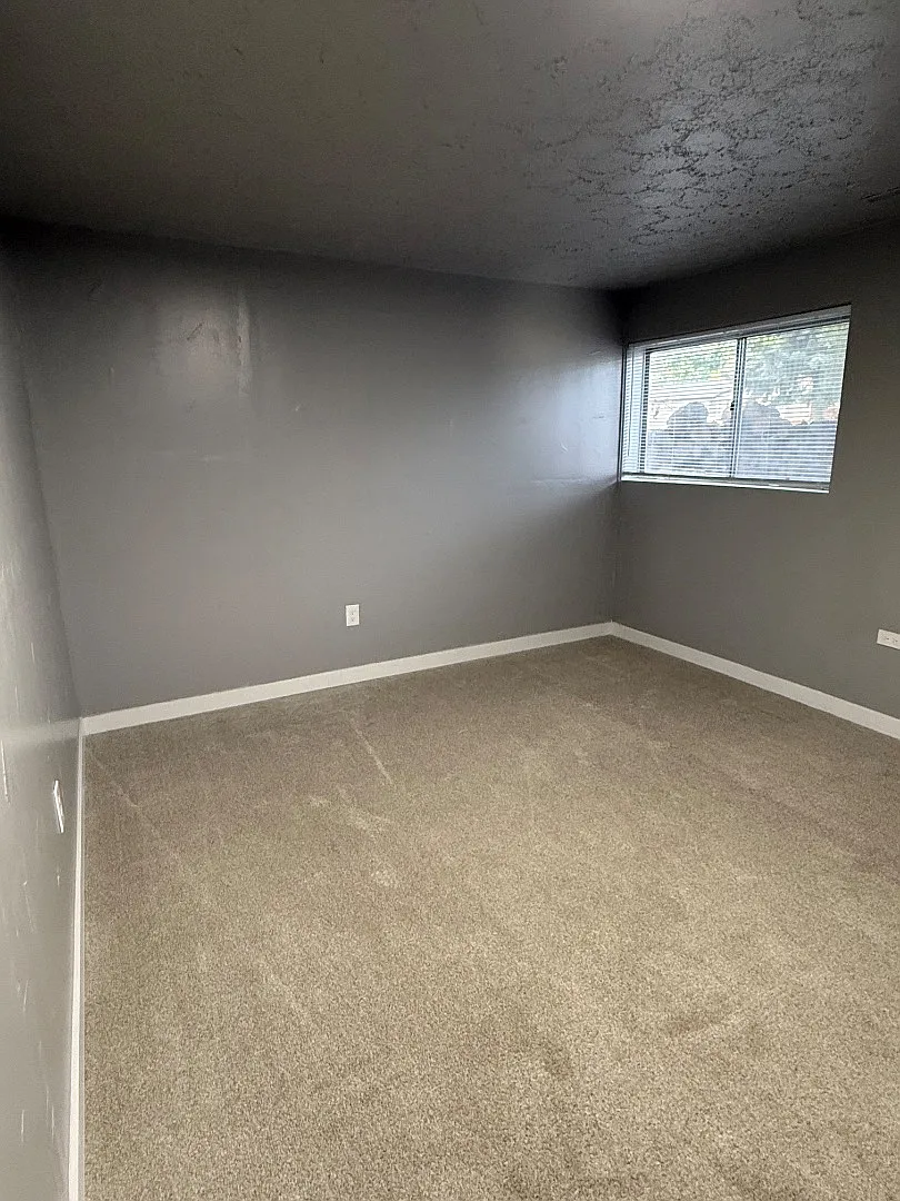 750 S Queens Guard Way - 6 — Photo 4