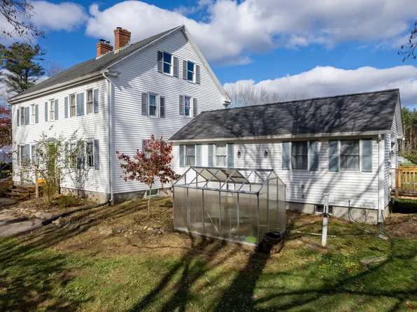 59 Back Nippen Road, Buxton, ME 04093