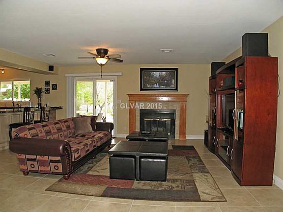 5th image of 6124 Foxcroft Ave