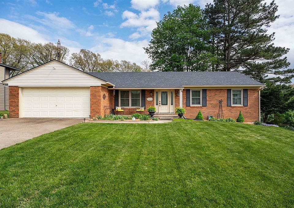 1st image of 2420 Georgia Ln
