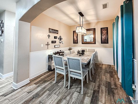 5th image of 1304 Sorrento Dr