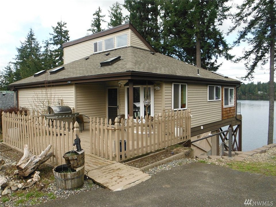 1st image of 21921 Promontory Ct SE