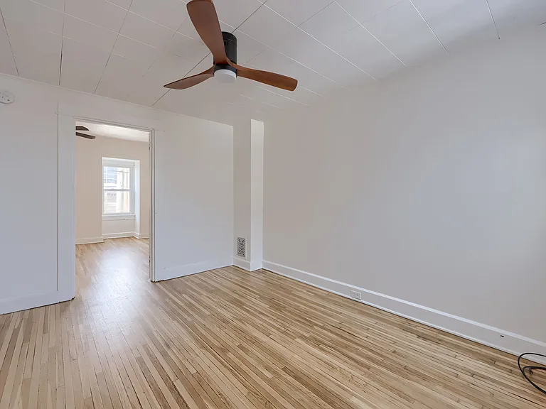 507 N Lime St #4 — Photo 13