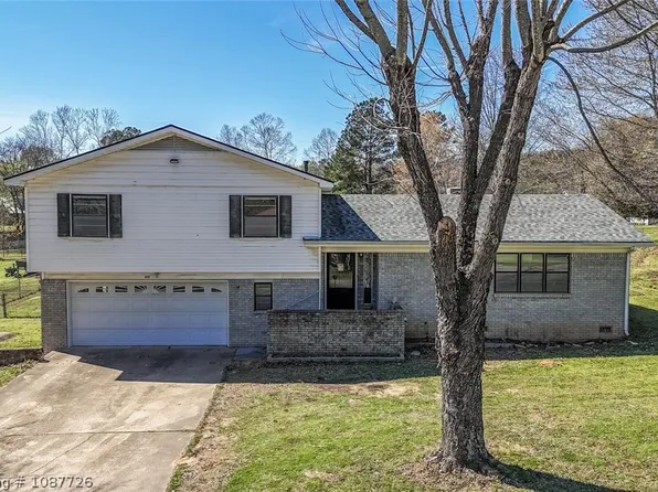 815 N Citrus St, Greenwood, AR 72936