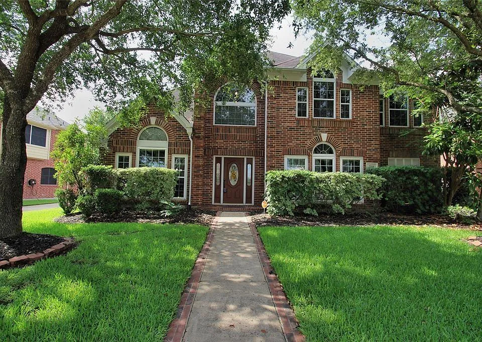 7114 Emerald Glen Dr