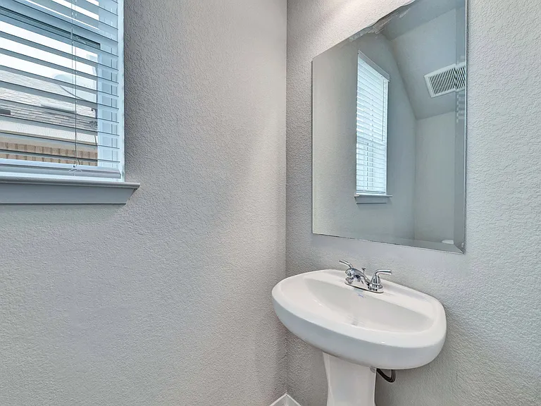 2800 Joe Dimaggio Blvd #98 — Photo 32