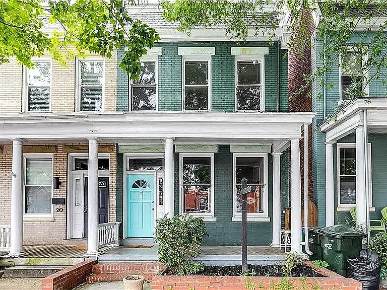 18 S Addison St — Photo 1