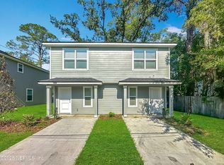 1238 Pangola Dr, Jacksonville, FL 32205