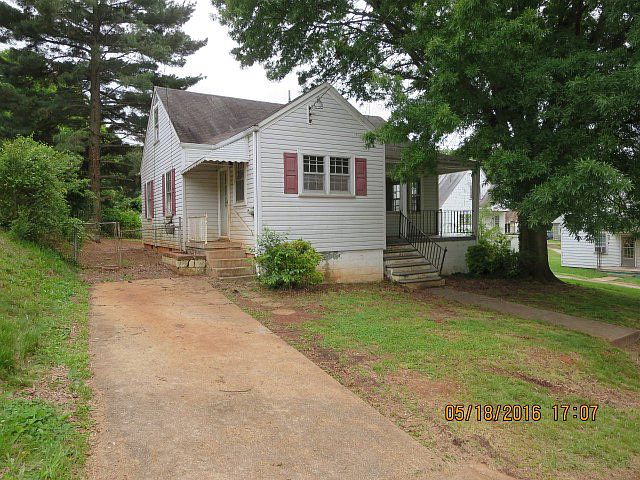 1st image of 245 Rocklawn Ave