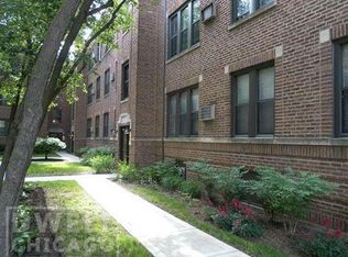 3427 N Elaine Pl #3, Chicago, IL 60657