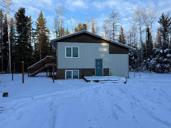 2648 Ladies Ln, Delta Junction, AK 99737