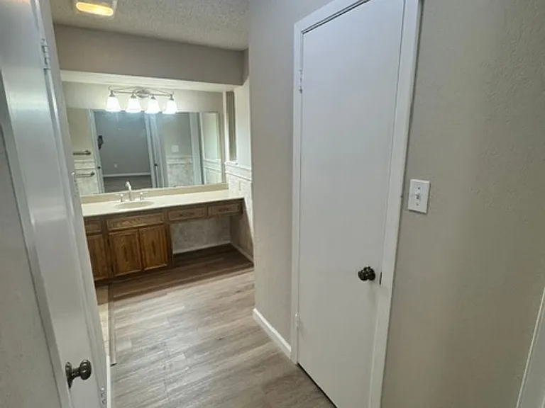 3134 Winterhawk Dr — Photo 11